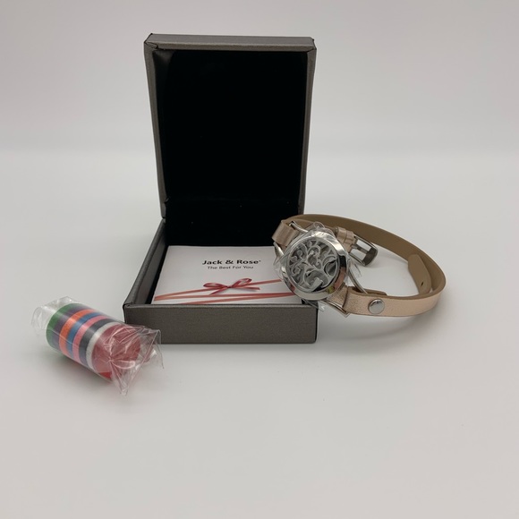 NIB Jack & Rose Essential Oil Bracelet - Picture 4 of 6
